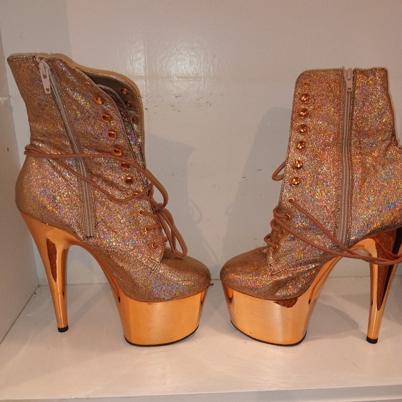Glitter Platforms - Picture 1 of 5
